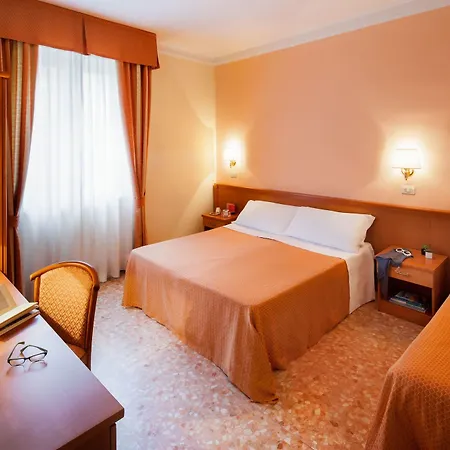 Curtis Hotel Alassio