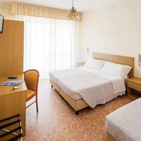 Curtis Hotel