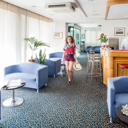 Hotel Curtis