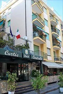 酒店 Curtis